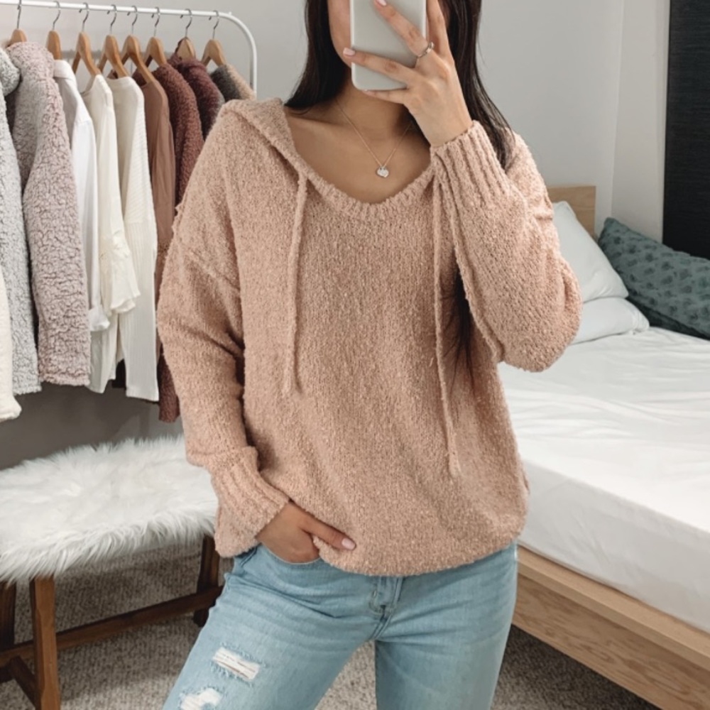 🆕 Pink Soft Fuzzy Hoodie